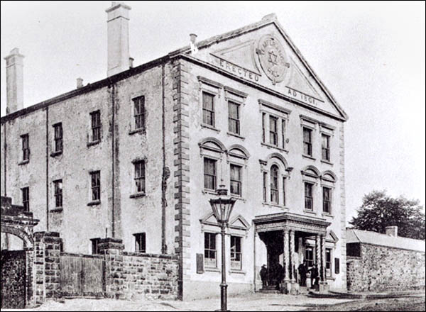 Photo of Tredegar Temperance Hall in 1900