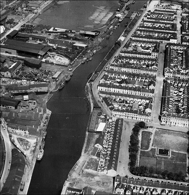 cardiff_canal_aerial_view