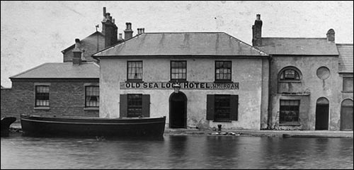 cardiff_old_sea_lock_hotel