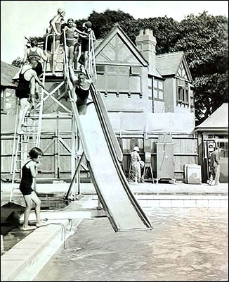 Photo of water slide at Rhos Lido in 1933