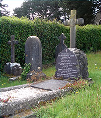 Photo of grave of Emma Henderson
