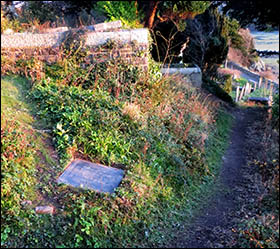 menai_bridge_grave_fwr_brambell
