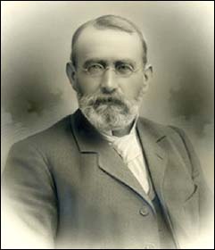 Portrait of Stephen Dunphy