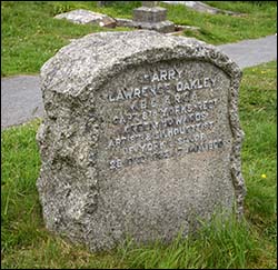 Grave of Harry Lawrence Oakley