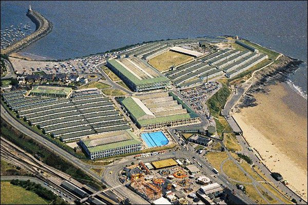 Aerial photo of Butlin's Barry Island camp in 1974 Aerial photo of Butlin's Barry Island camp in 1974