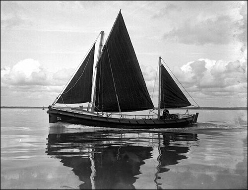 barry_dock_lifeboat_prince_david_1922
