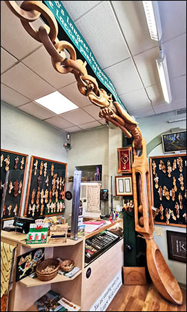 Photo of giant lovespoon in Welsh Lovespoon Gallery