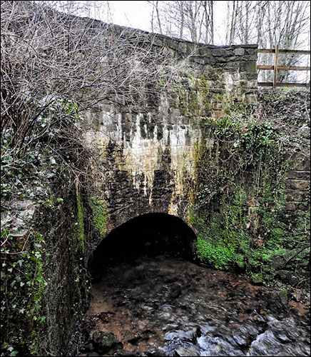 Photo of Nant Bran aqueduct at Five Locks