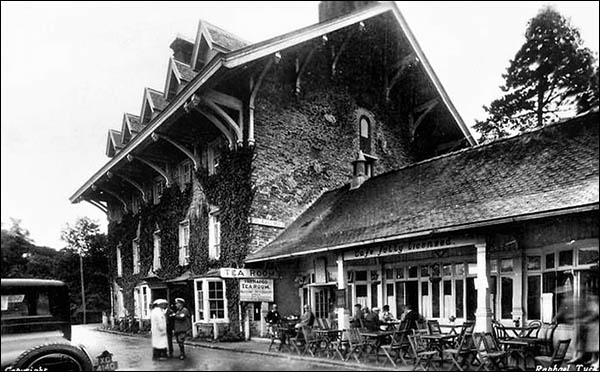 Old photo of the Hafod Hotel, Devil's Bridge