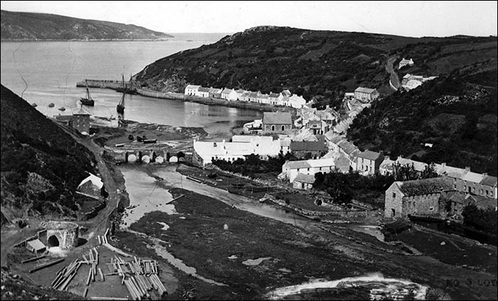Photo of Lower Town before 1875