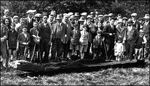 llandrindod_log_boat_1929