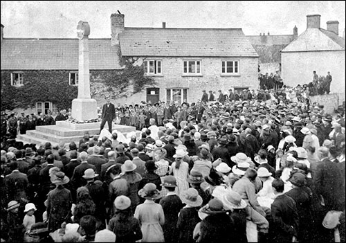 Photo of unveiling of Llantwit Major war memorial