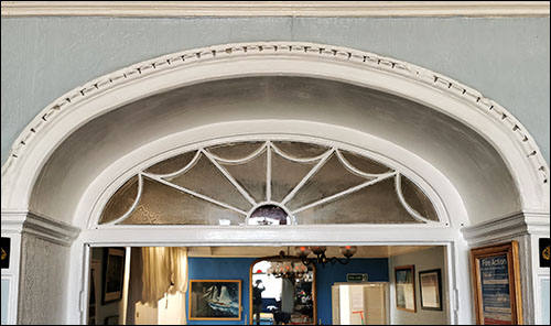 Photo of Georgian arch