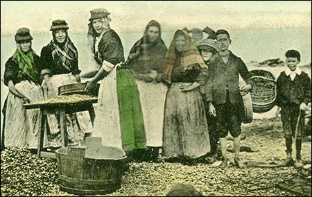 penclawdd_cockle_fishers