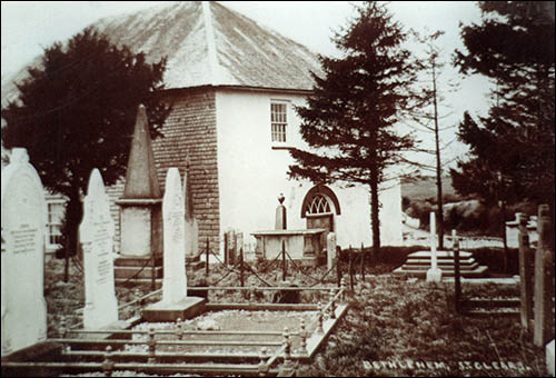 Old photo of Capel Bethlehem c.1900