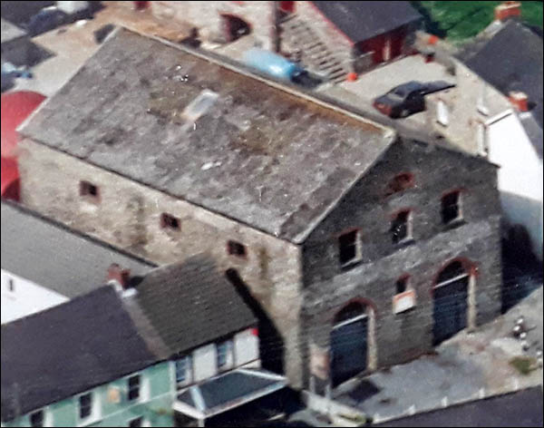 Old aerial photo of farmers' co-op building