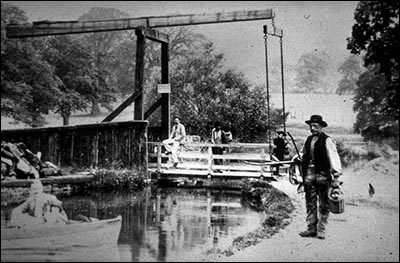 talybont_drawbridge