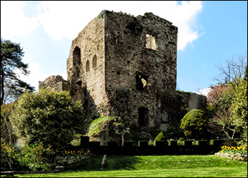 usk_castle_keep