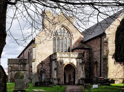 usk_church_porch