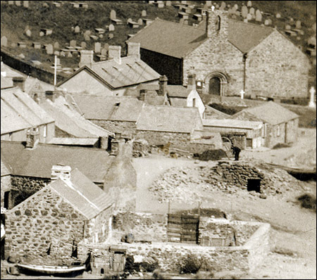 aberdaron_shore_with_limekiln