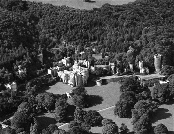 Aerial photo of Gwrych Castle in 1932