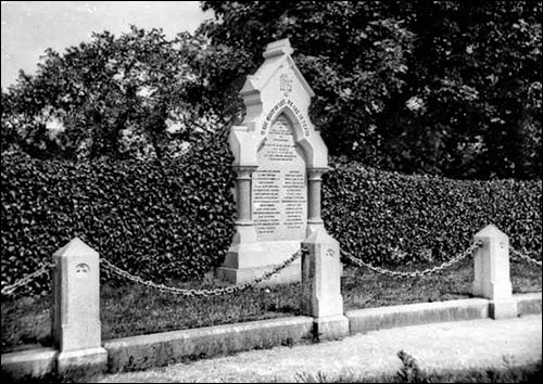 Photo of mass grave of train crash victims Abergele c1875