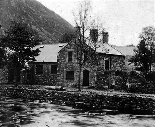 Photo of Beddgelert National School c1860