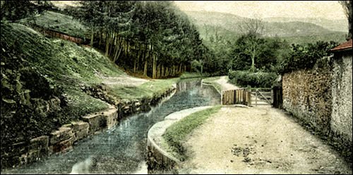 Old photo of the canal wharf at Ty Craig