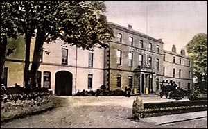 caernarfon_royal_hotel_postcard