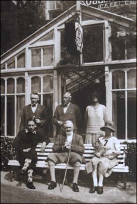 capel_curig_frank_cobden_group