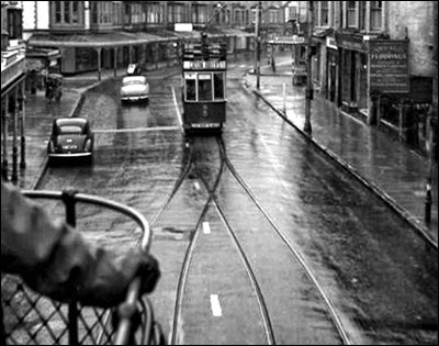 Photo of trams at Greenfield Road terminus