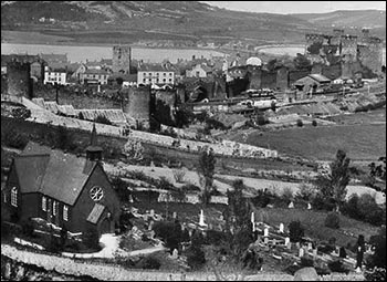 conwy_st_agnes_church_and_cemetery