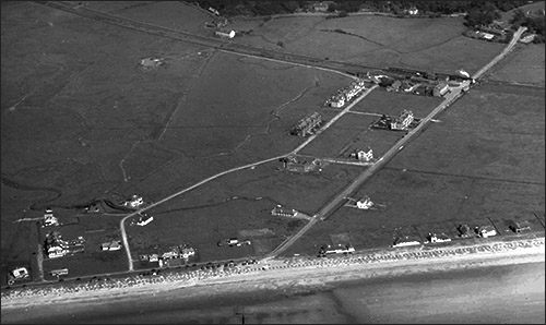 Aerial view of Fairbourne seafront in 1950