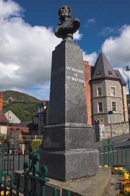 Photo of Gladstone memorial, Penmaenmawr