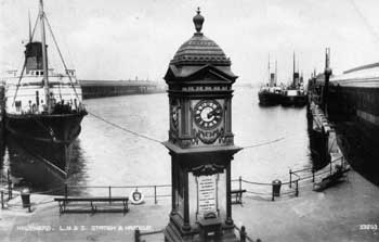 photo_of_station_clock