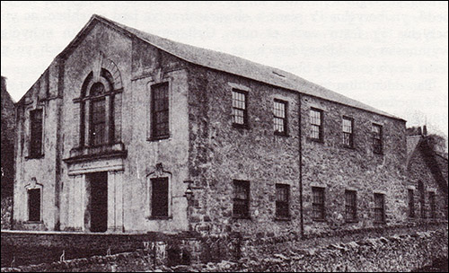 Photo of the previous Capel Coch