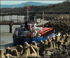 Photo of MV Carrier aground
