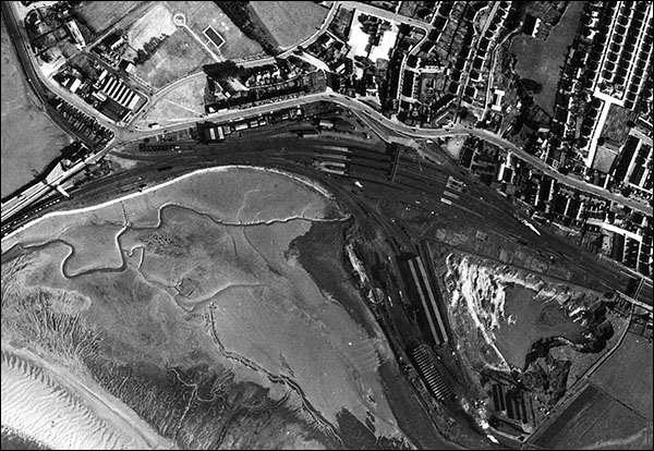 Aerial photo of Llandudno Junction station in 1945