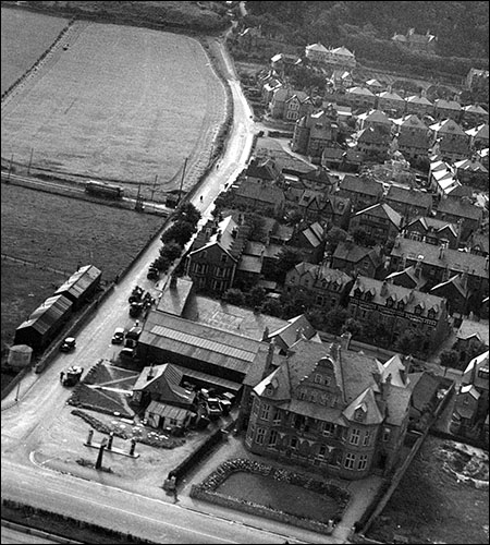Aerial photo of Craig-y-Don with tram in Bodafon Fields in 1941 Aerial photo of Craig-y-Don with tram in Bodafon Fields in 1941