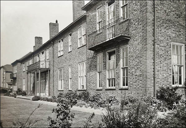 Old photo of Plas Blodwell