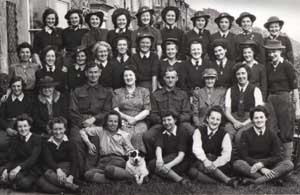 photo_of_land_girls_at_cwlach