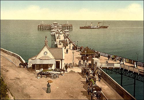 llandudno_pier_view