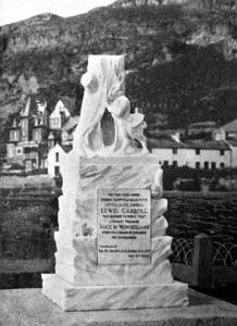 Old photo of white rabbit statue