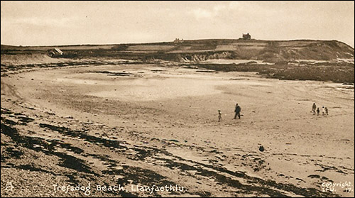 Old postcard showing Porth Trefadog