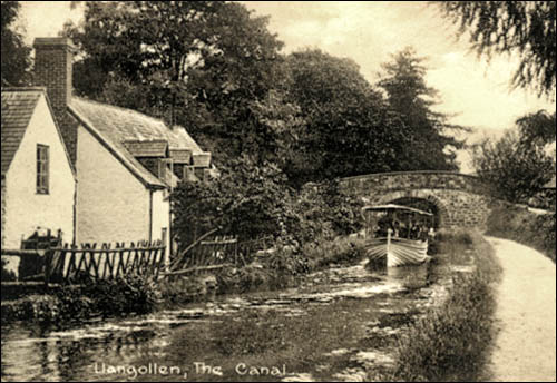 Old postcard of Penddol farmhouse and canal