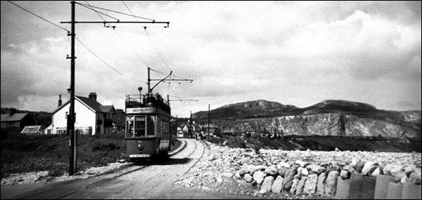 Photo of tram and abandoned tram track at Penrhyn Bay