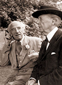 photo of_clough_williams_ellis_with_frank_lloyd_wright