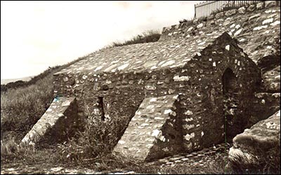 rhos_on_sea_st_trillos_exterior