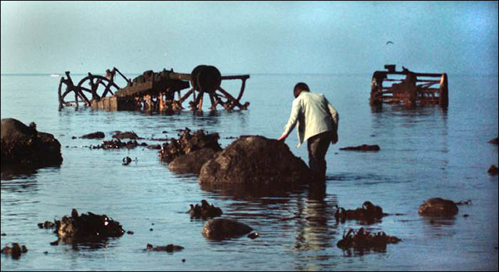 Photo of wreckage of PS Rhosneigr