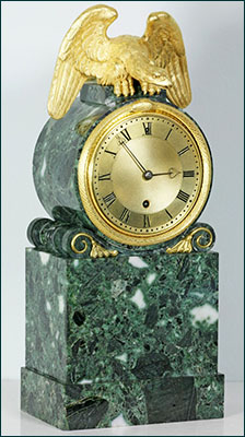 Photo of clock with Mona Marble case